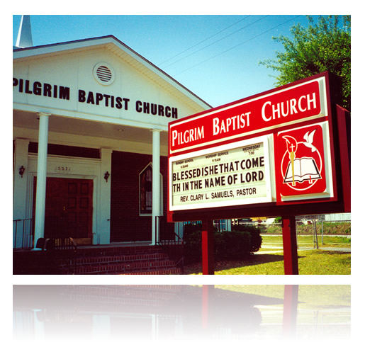 picture of a custom lighted sign cabinet with changeable letters